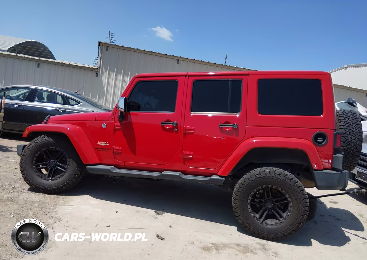 2014 Jeep Wrangler Unlimited Sahara VIN:1C4BJWEG8EL105244 - 14