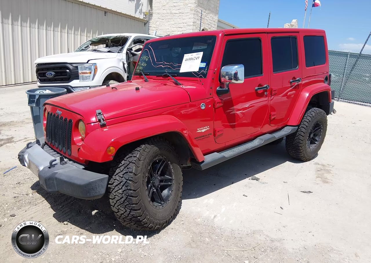 2014 Jeep Wrangler Unlimited Sahara VIN:1C4BJWEG8EL105244 - 2