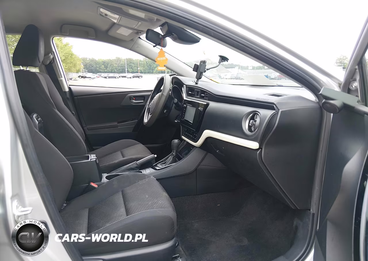 2017 Toyota Corolla Im VIN:JTNKARJE0HJ528935 - 5