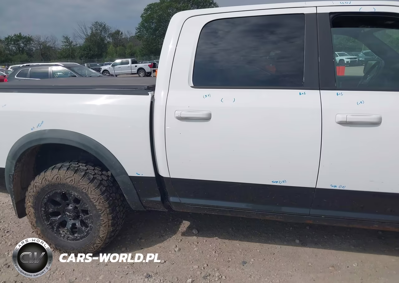 2016 Ram 1500 Rebel VIN:1C6RR7YT0GS300860 - 19