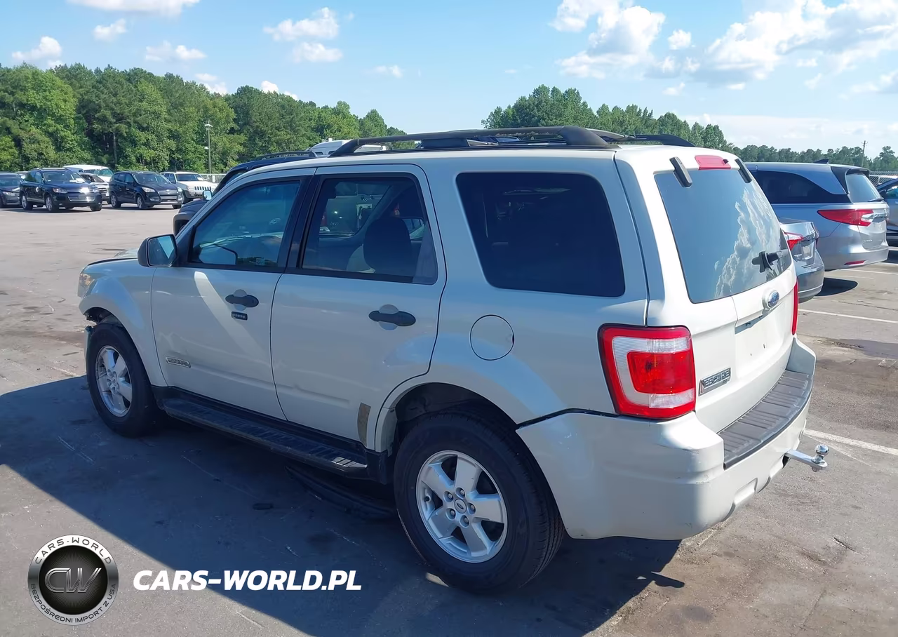 2008 Ford Escape Xlt VIN:1FMCU03Z38KD14930 - 3