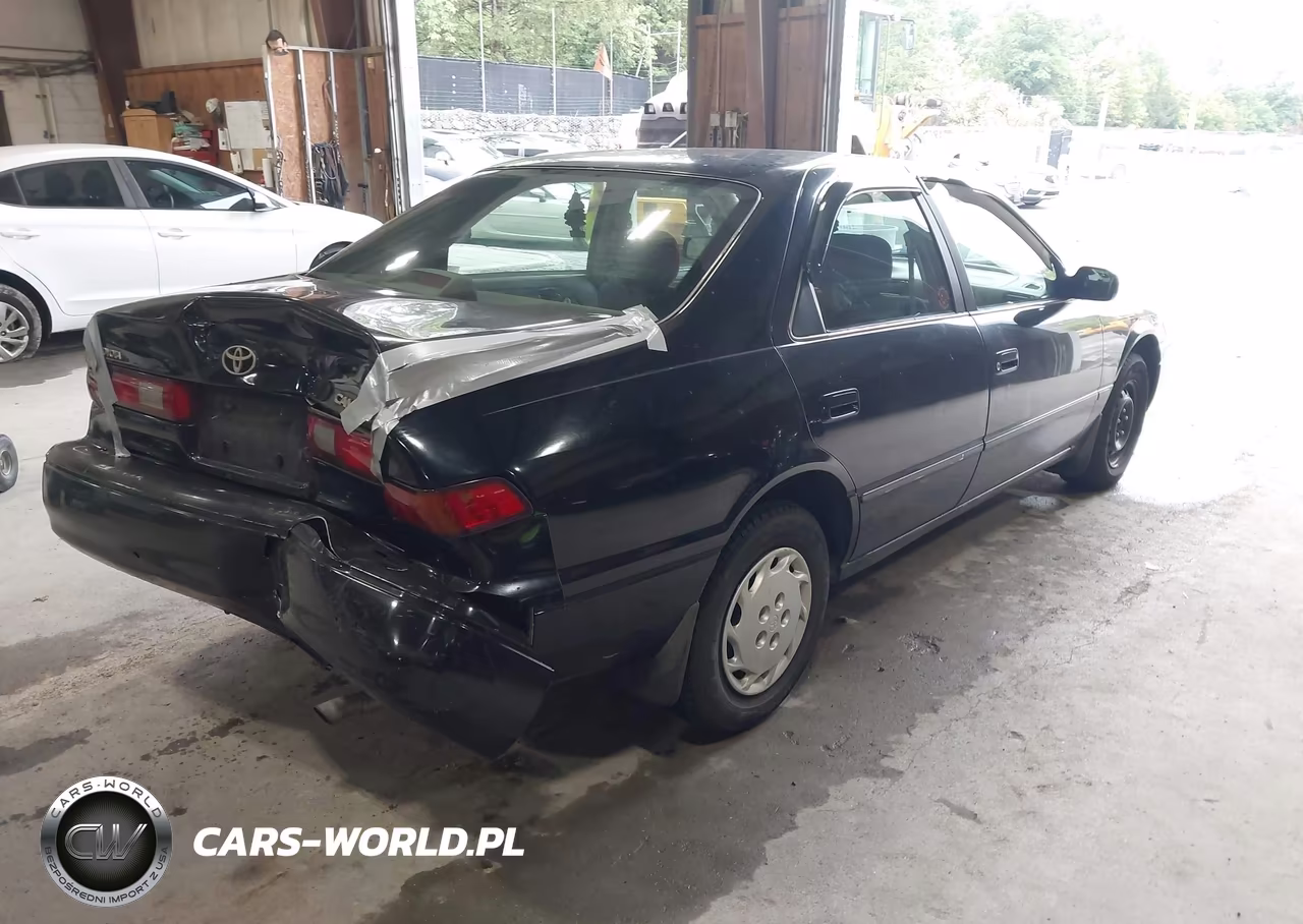 1997 Toyota Camry Le VIN:JT2BG22K2V0021155 - 4