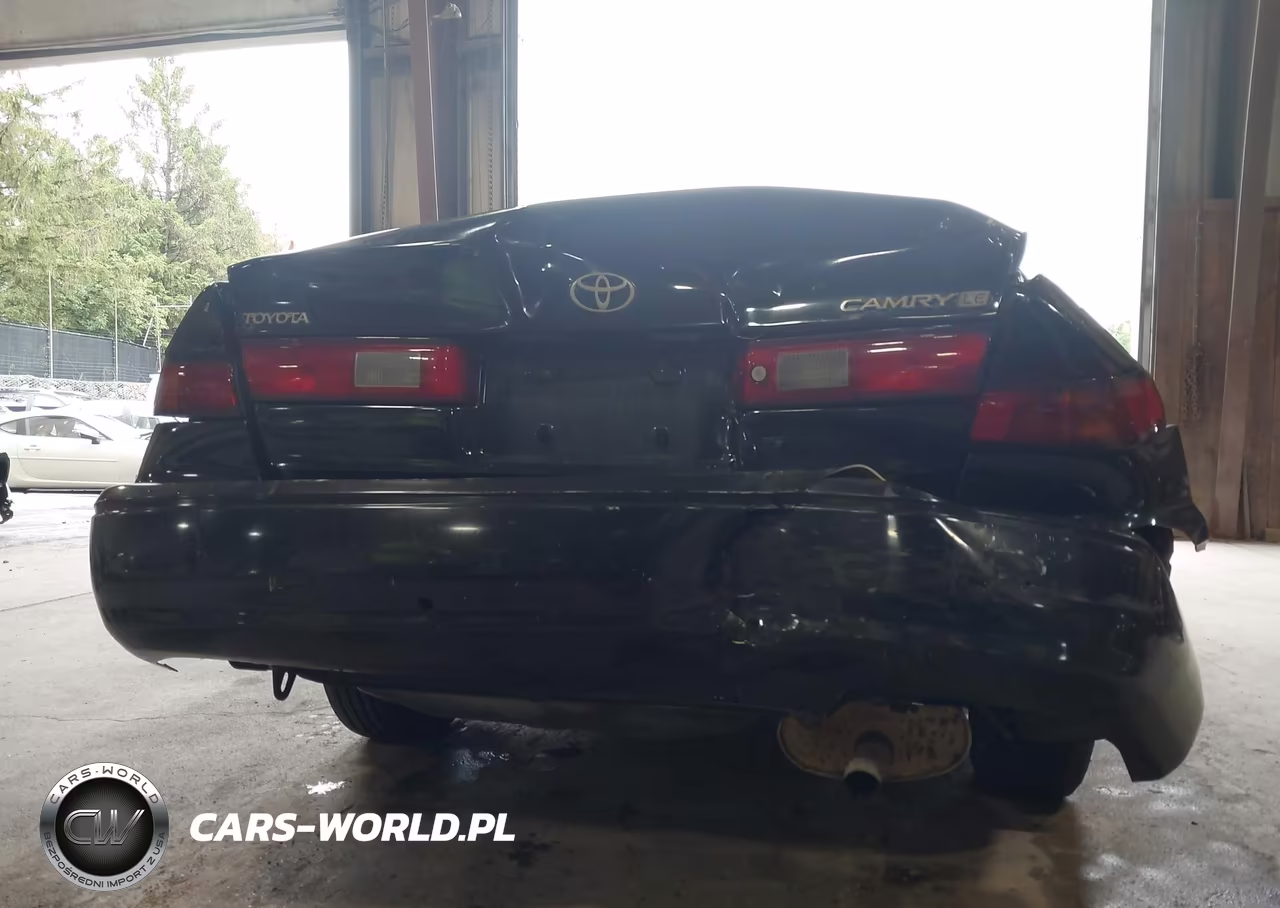 1997 Toyota Camry Le VIN:JT2BG22K2V0021155 - 6