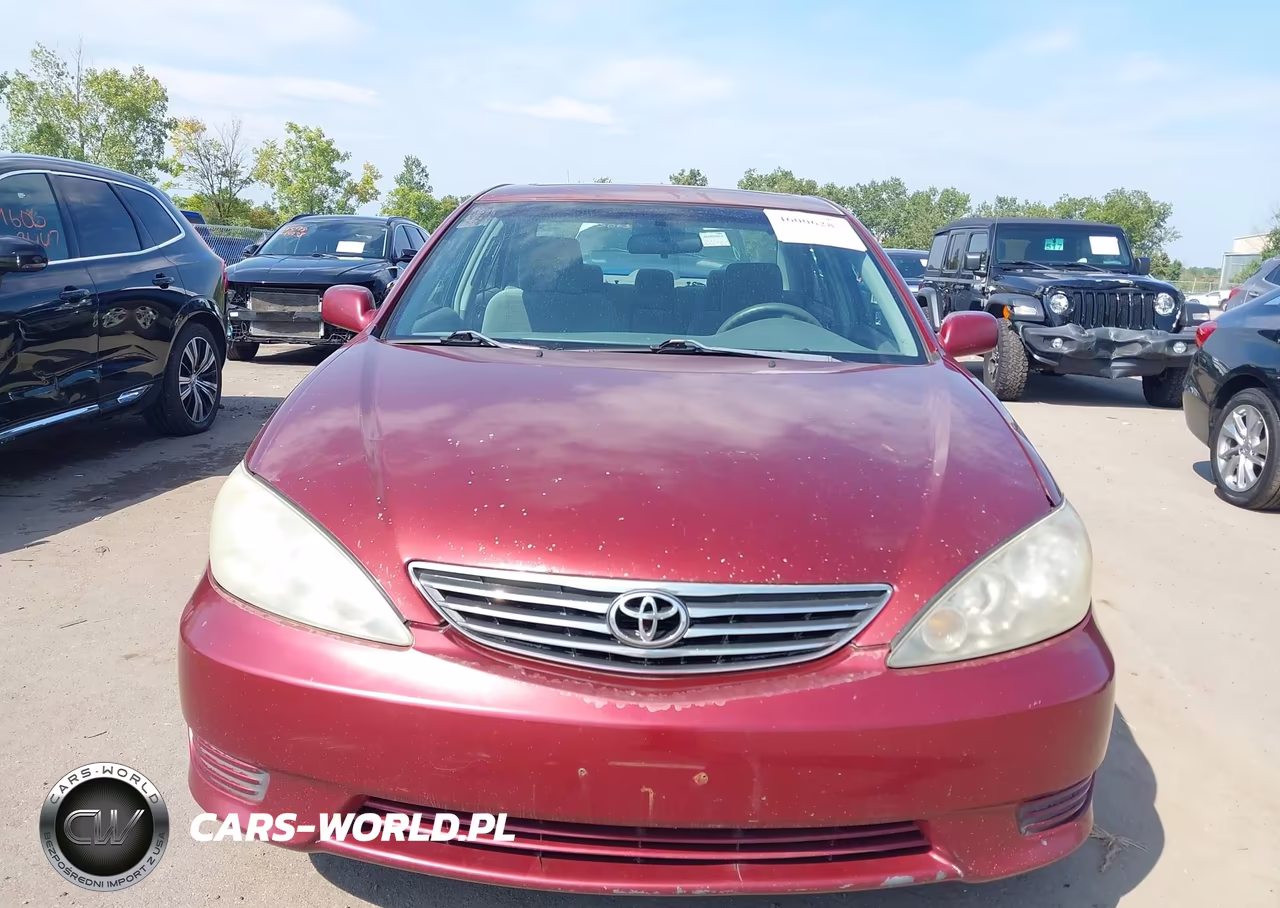 2005 Toyota Camry Le VIN:4T1BE32KX5U058333 - 12