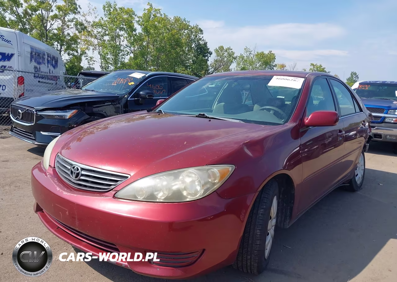 2005 Toyota Camry Le VIN:4T1BE32KX5U058333 - 2