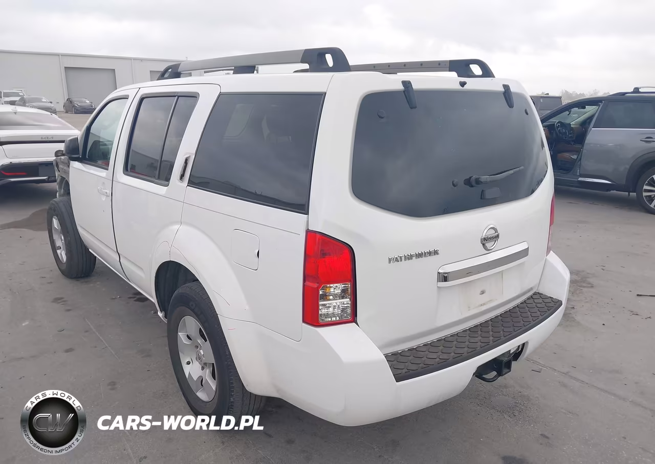 2011 Nissan Pathfinder S VIN:5N1AR1NN7BC618921 - 3