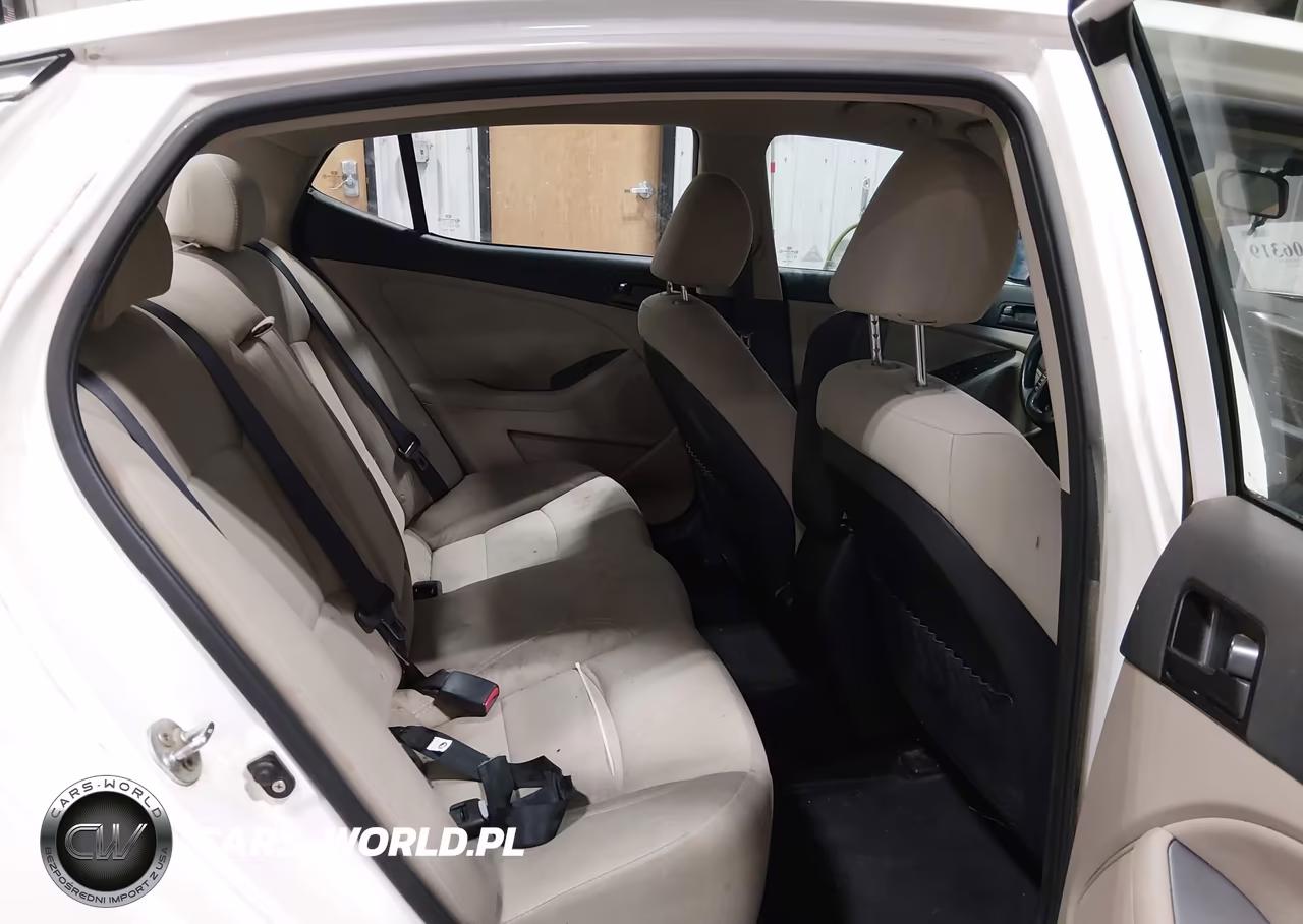 2013 Kia Optima Lx VIN:KNAGM4A73D5359239 - 8