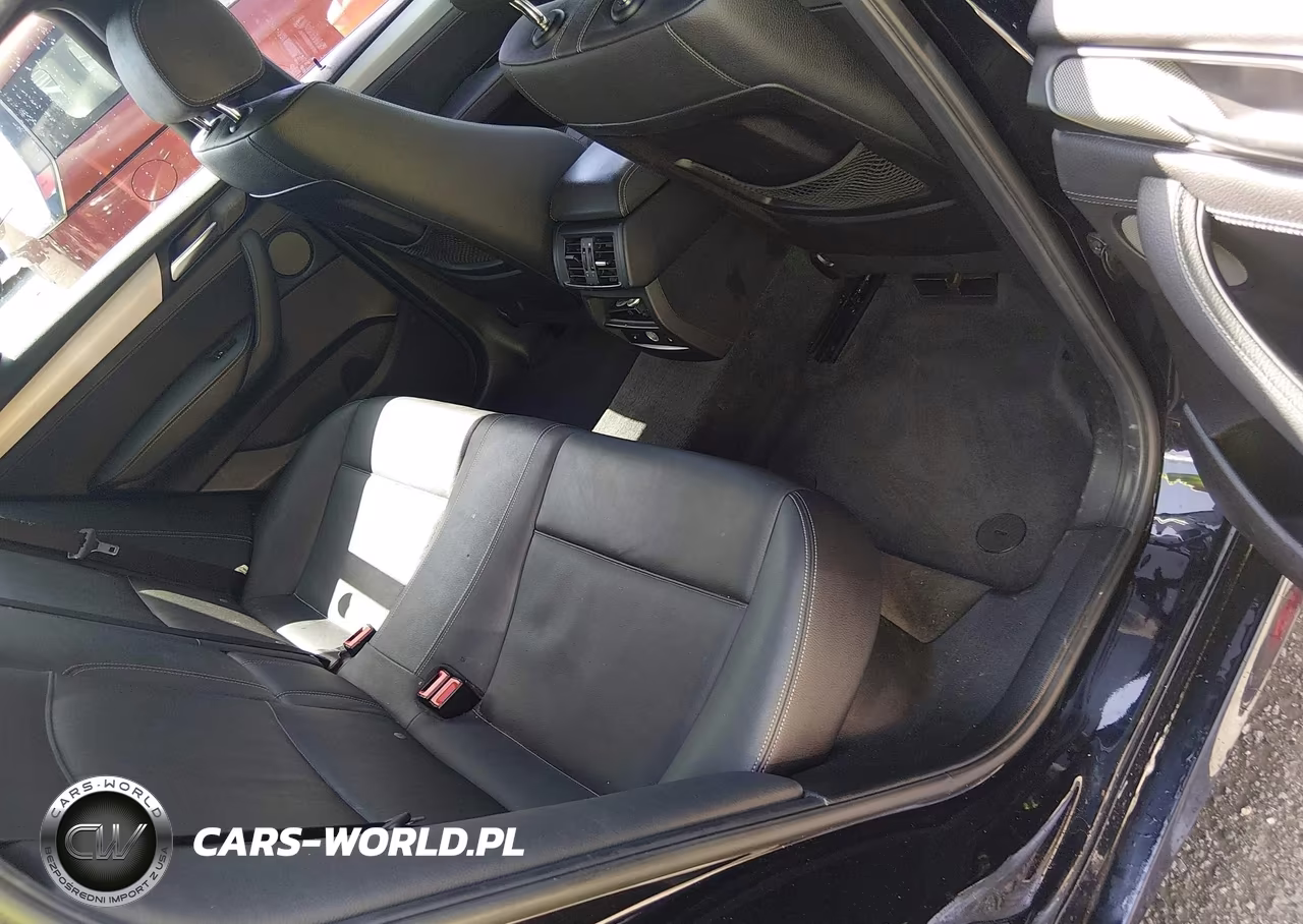 2017 BMW X4 xDrive28I VIN:5UXXW3C39H0T79868 - 8