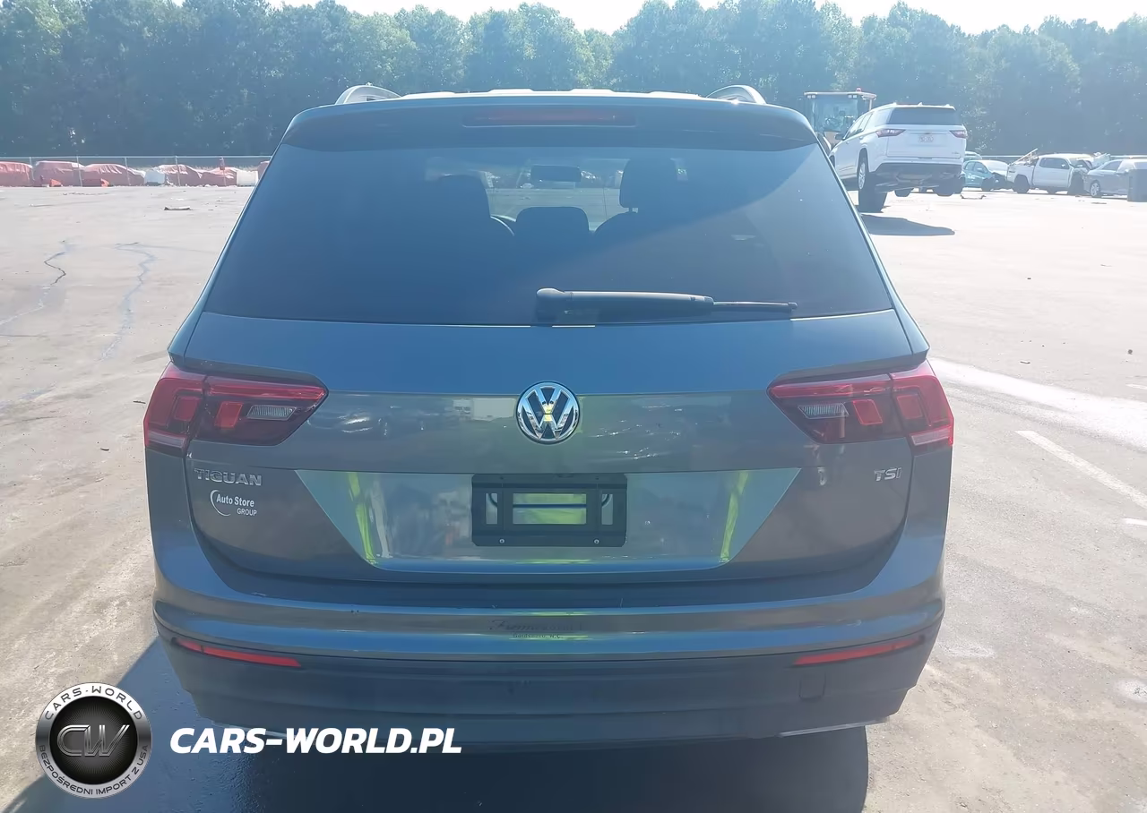 2018 Volkswagen Tiguan 2.0T S VIN:3VV1B7AX5JM111937 - 16