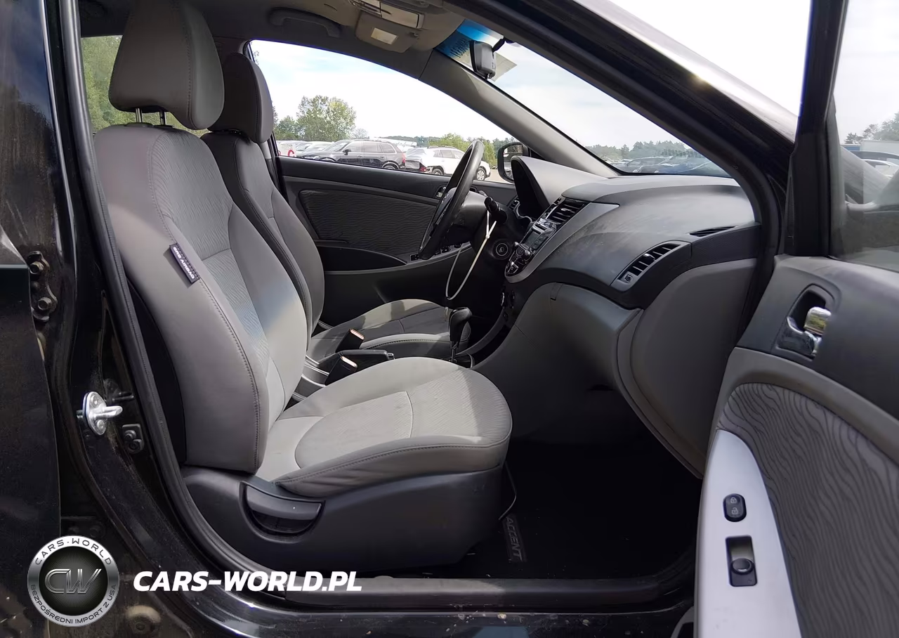 2013 Hyundai Accent Gls VIN:KMHCU4AE0DU577432 - 5