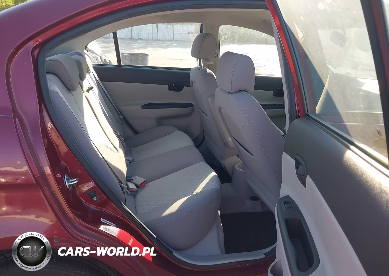 2008 Hyundai Accent Gls VIN:KMHCN46C48U178601 - 7