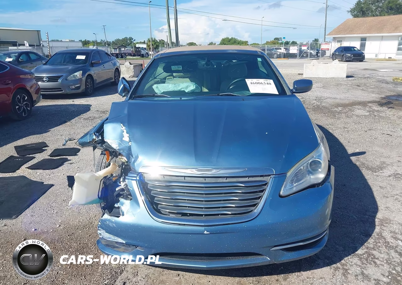 2011 Chrysler 200 Touring VIN:1C3BC2EG8BN568329 - 13
