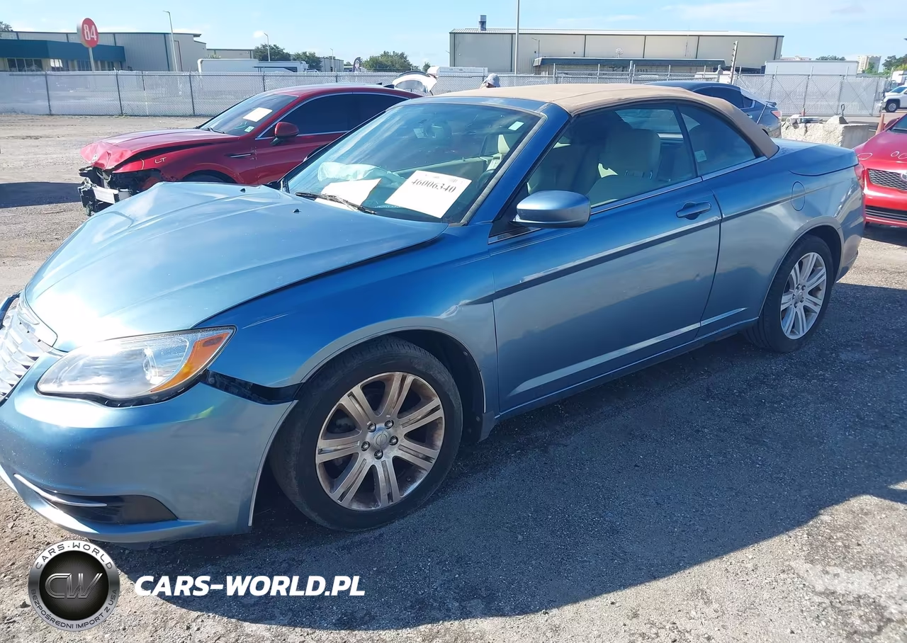 2011 Chrysler 200 Touring VIN:1C3BC2EG8BN568329 - 2