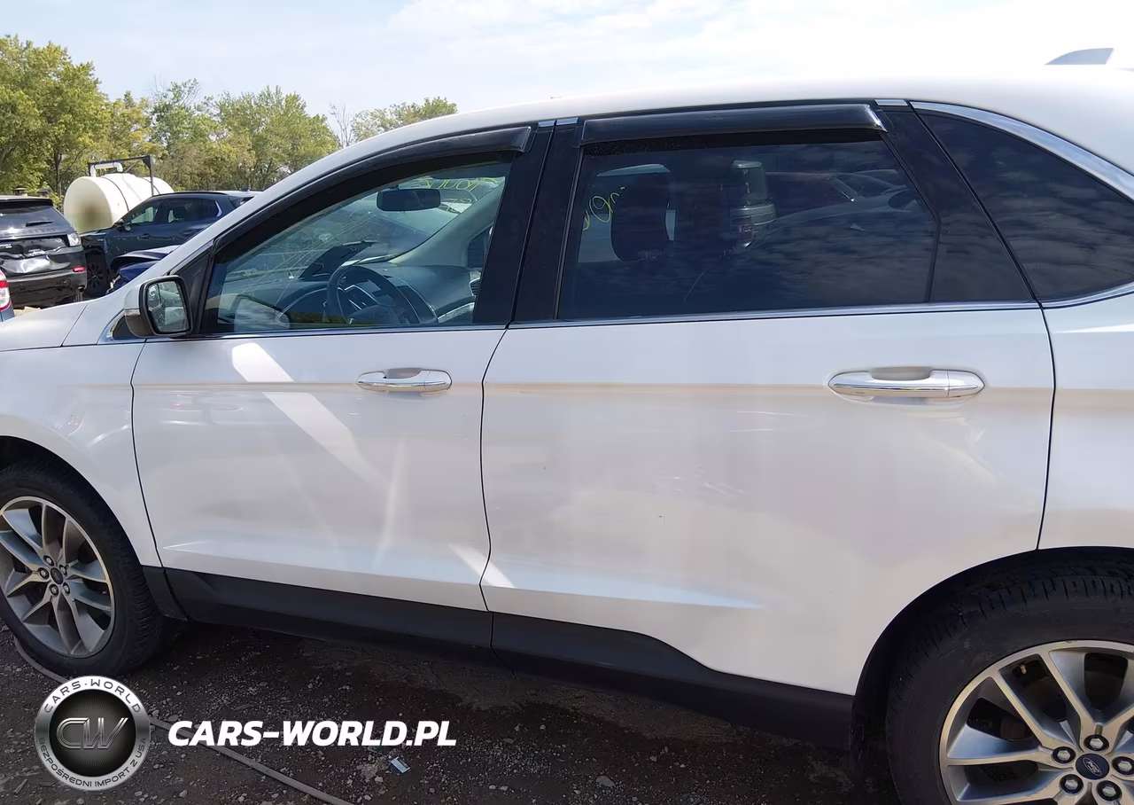 2018 Ford Edge Titanium VIN:2FMPK4K90JBC19077 - 15