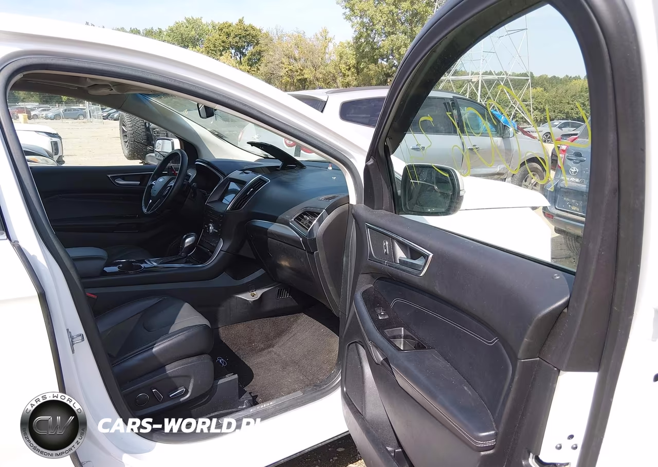 2018 Ford Edge Titanium VIN:2FMPK4K90JBC19077 - 5