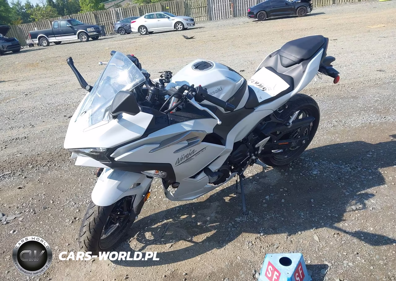 2025 Kawasaki Ex500 VIN:ML5EXGG10SDA70437 - 2