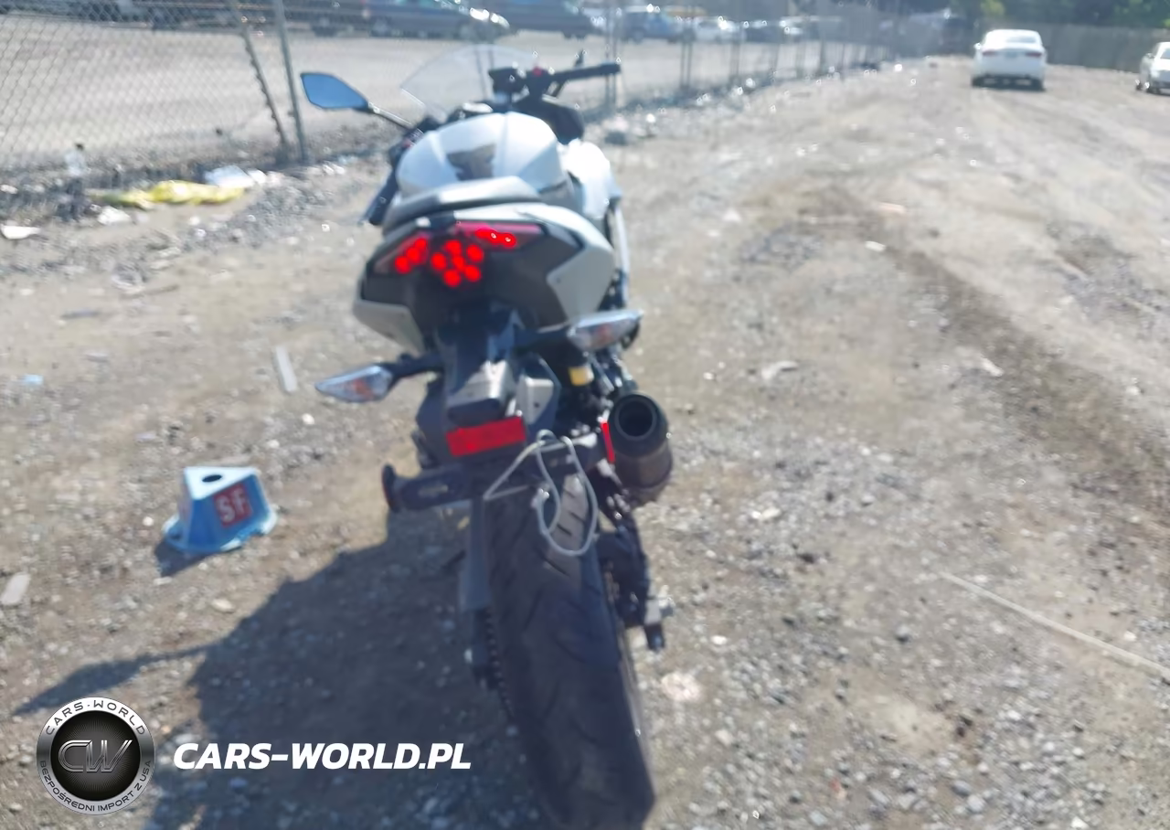 2025 Kawasaki Ex500 VIN:ML5EXGG10SDA70437 - 6