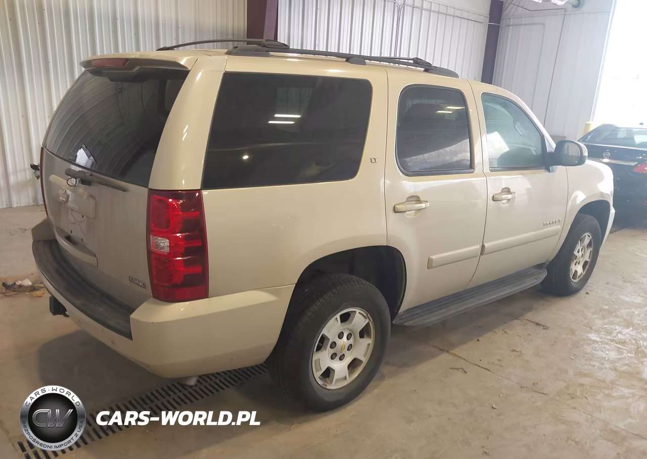 2008 Chevrolet Tahoe Lt VIN:1GNFK13058J231575 - 4