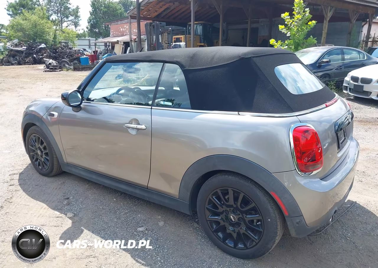 MINI COOPER VIN:WMWWJ3C0XL3L01427 - 19