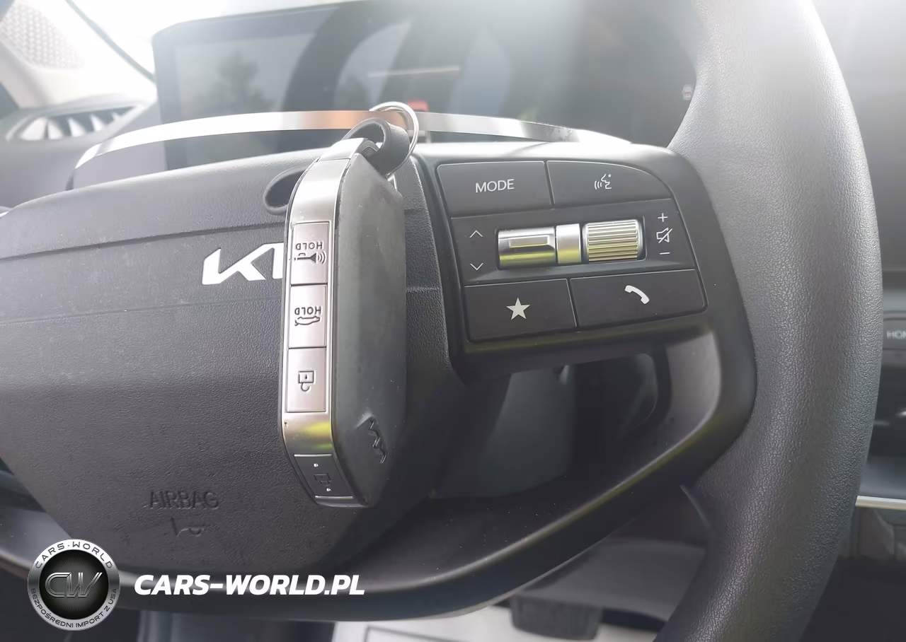 2025 Kia K4 Lxs VIN:3KPFT4DE1SE238447 - 11