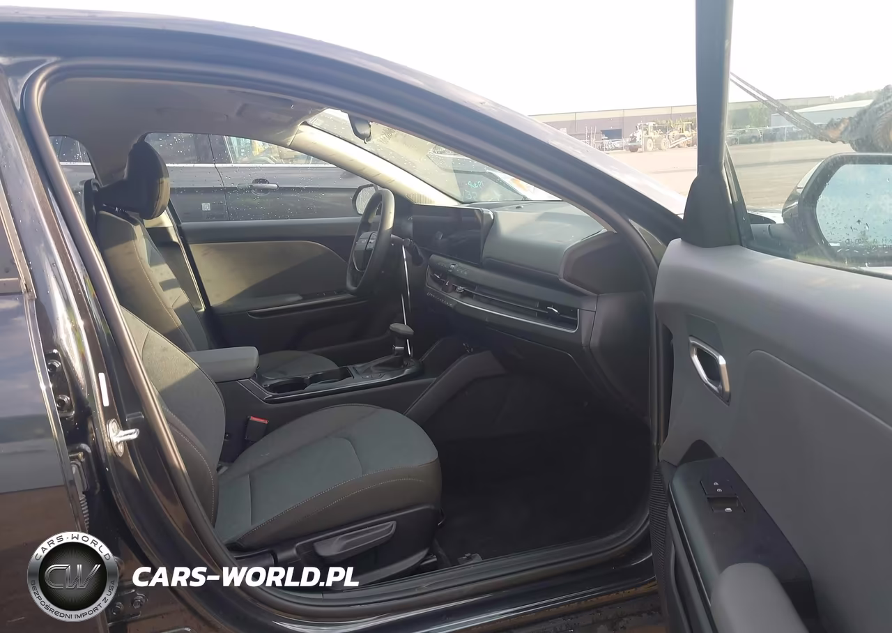 2025 Kia K4 Lxs VIN:3KPFT4DE1SE238447 - 5