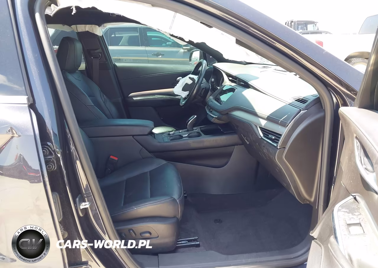 2023 Cadillac Xt4 Fwd Premium Luxury VIN:1GYFZCR45PF106369 - 5