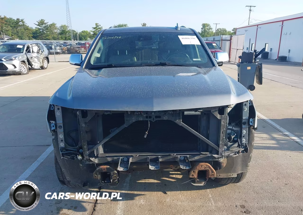 2019 Chevrolet Suburban Lt VIN:1GNSKHKC7KR204244 - 12