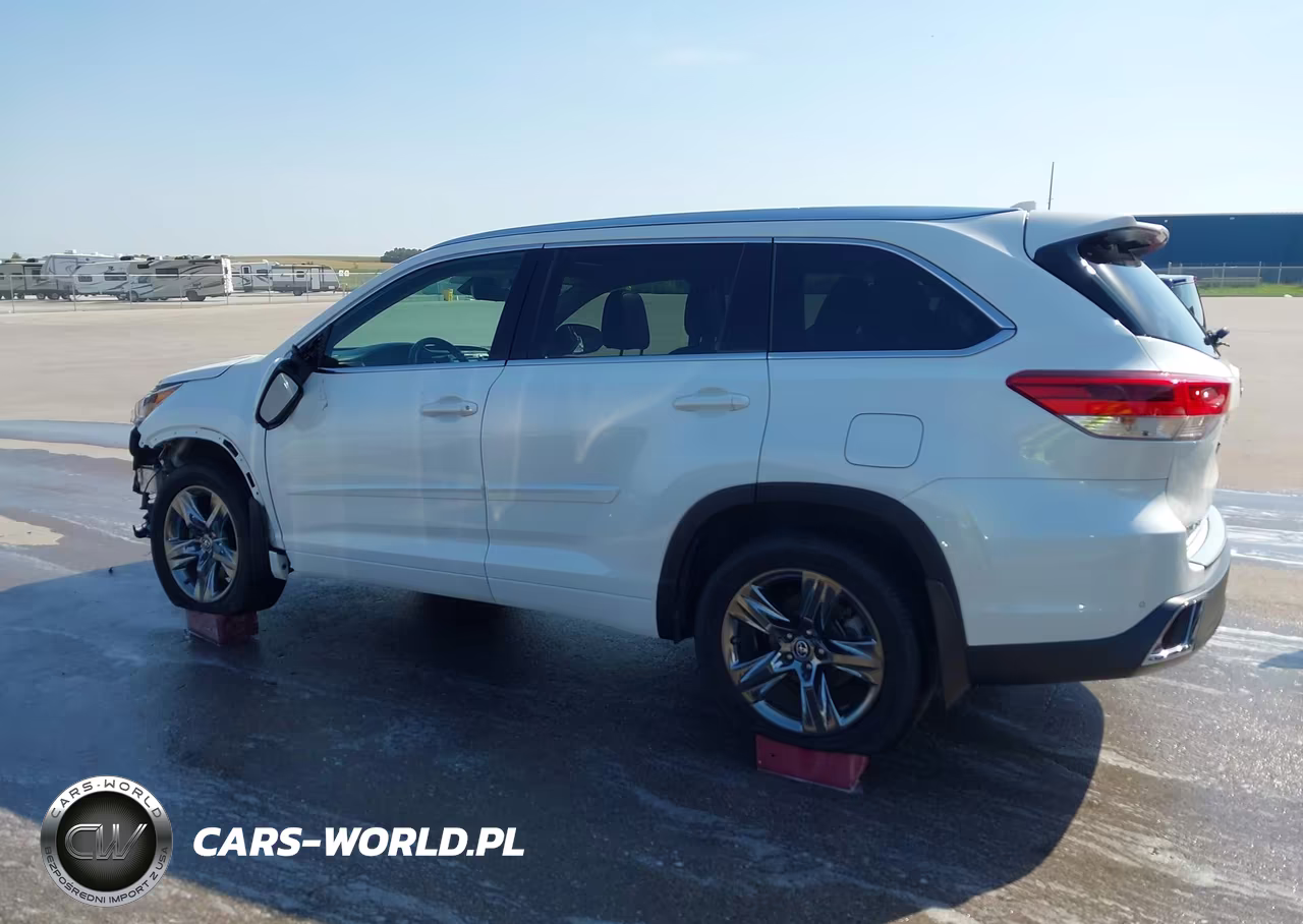 2017 Toyota Highlander Limited Platinum VIN:5TDDZRFH5HS428843 - 15
