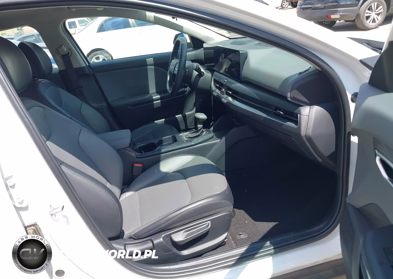 2026 Kia K4 Ex VIN:3KPFU4DE4TE264233 - 5