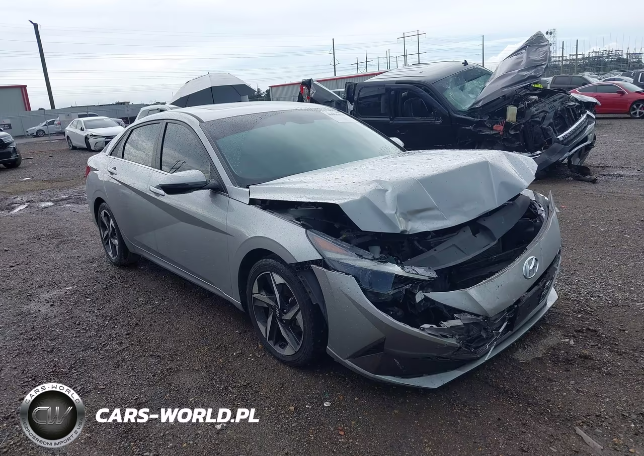 2022 Hyundai Elantra Sel