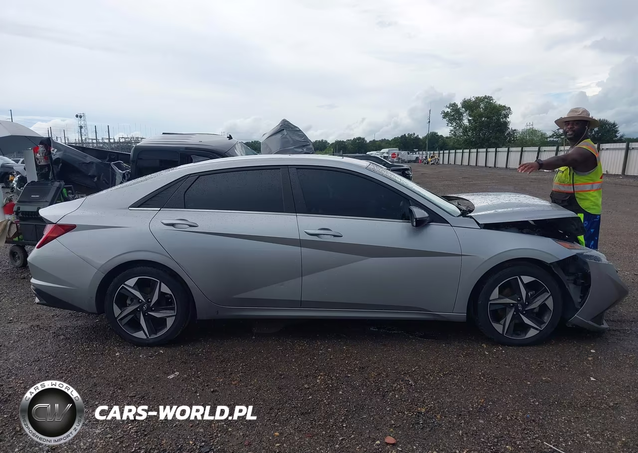 2022 Hyundai Elantra Sel VIN:5NPLN4AG3NH055845 - 13