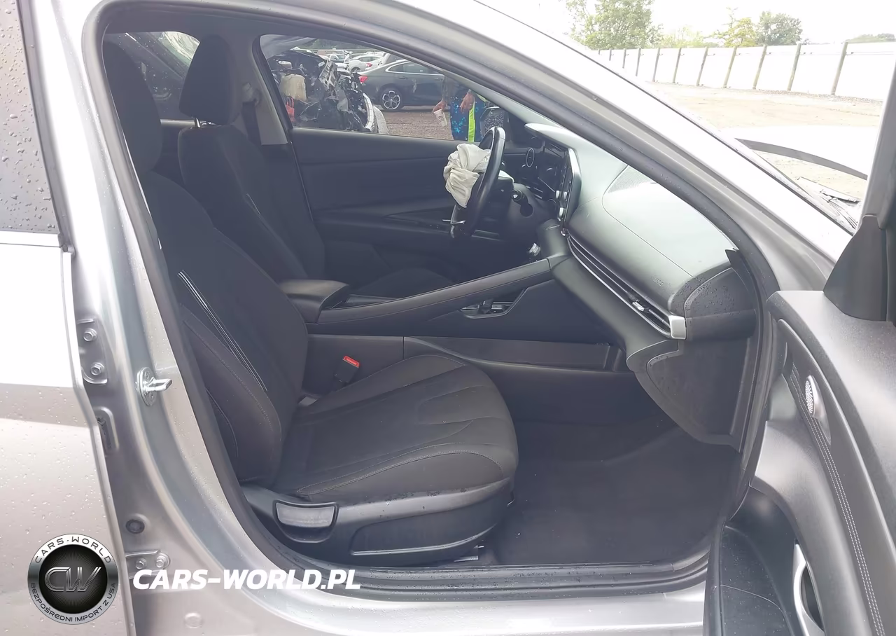 2022 Hyundai Elantra Sel VIN:5NPLN4AG3NH055845 - 5