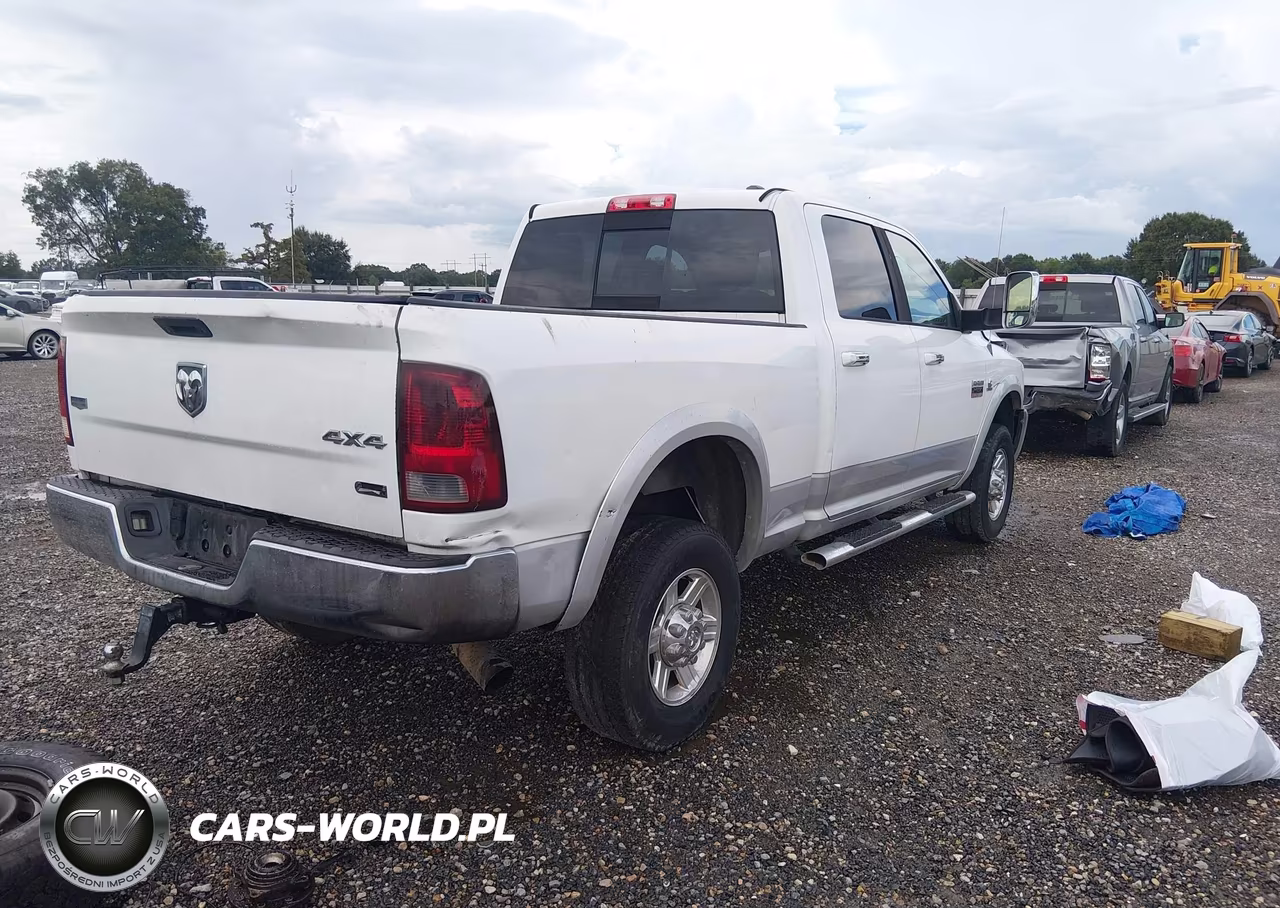 2012 Dodge Ram 2500 Laramie VIN:3C6UD5FLXCG208883 - 4
