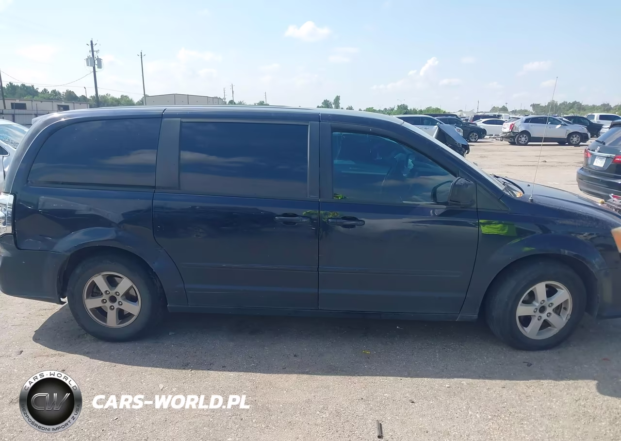 2011 Dodge Grand Caravan Mainstreet VIN:2D4RN3DG0BR636138 - 13