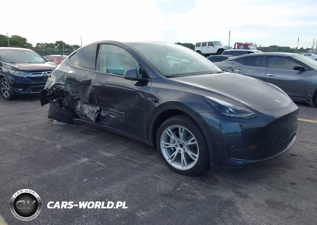 2024 Tesla Model Y Long Range Single Motor Rear-Wheel Drive-Rwd – zdjęcie 1 z 14