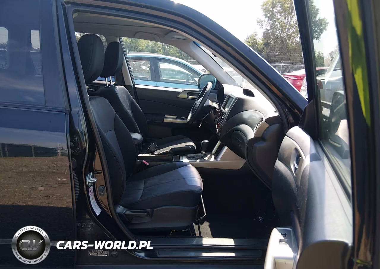 2010 Subaru Forester 2.5X Premium VIN:JF2SH6CC8AH792395 - 5