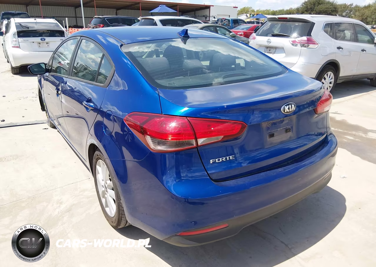 2017 Kia Forte Lx VIN:3KPFL4A78HE076525 - 3
