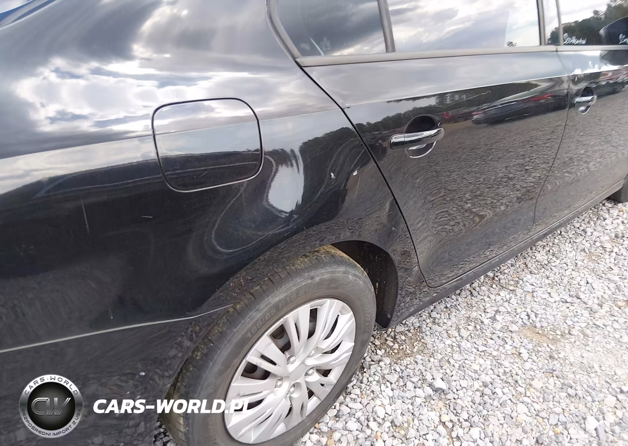 2011 Volkswagen Jetta 2.0L S VIN:3VW2K7AJ6BM398489 - 14