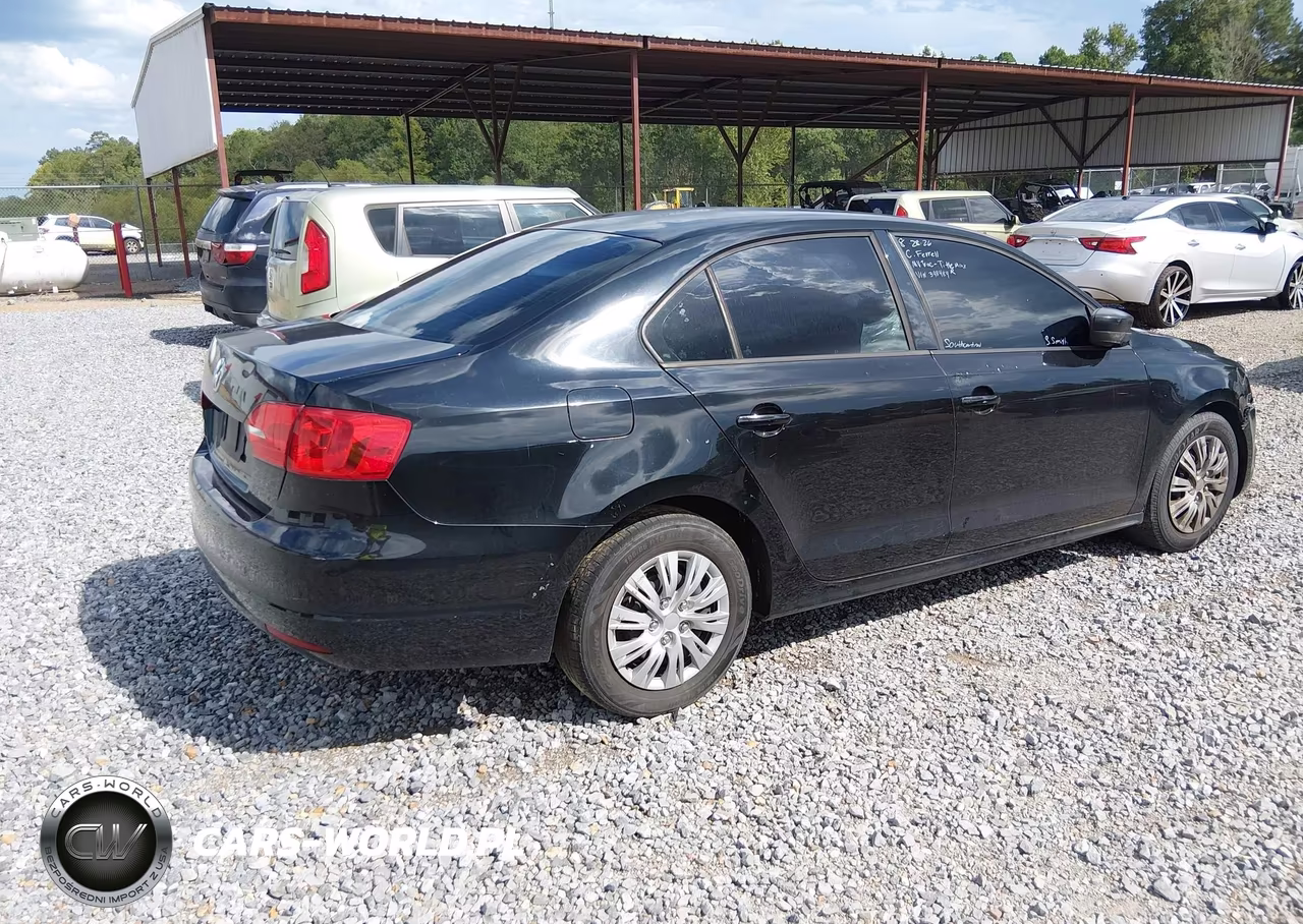 2011 Volkswagen Jetta 2.0L S VIN:3VW2K7AJ6BM398489 - 4