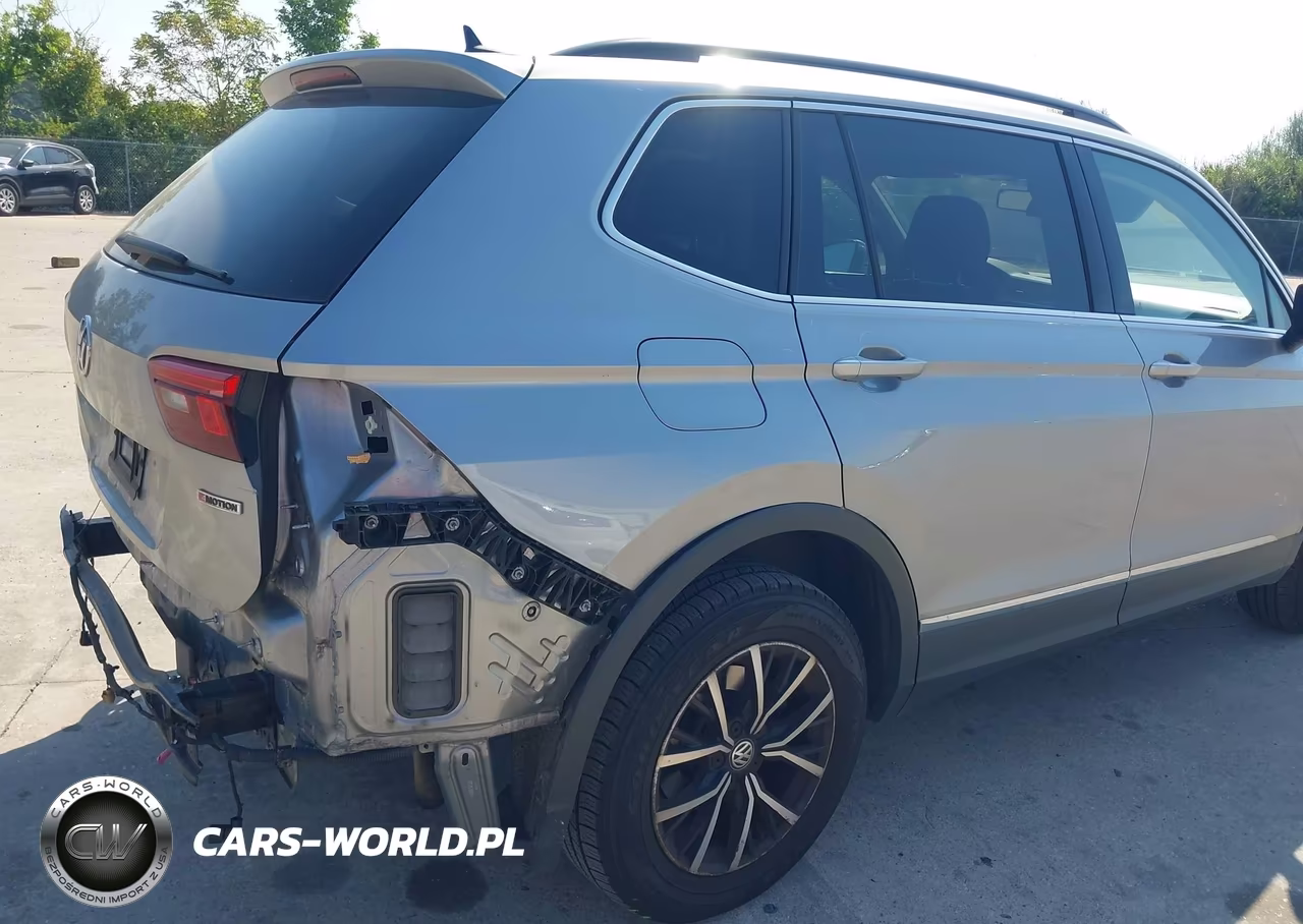 2021 Volkswagen Tiguan 2.0T Se-2.0T Se R-Line Black-2.0T Sel VIN:3VV2B7AX0MM092075 - 16