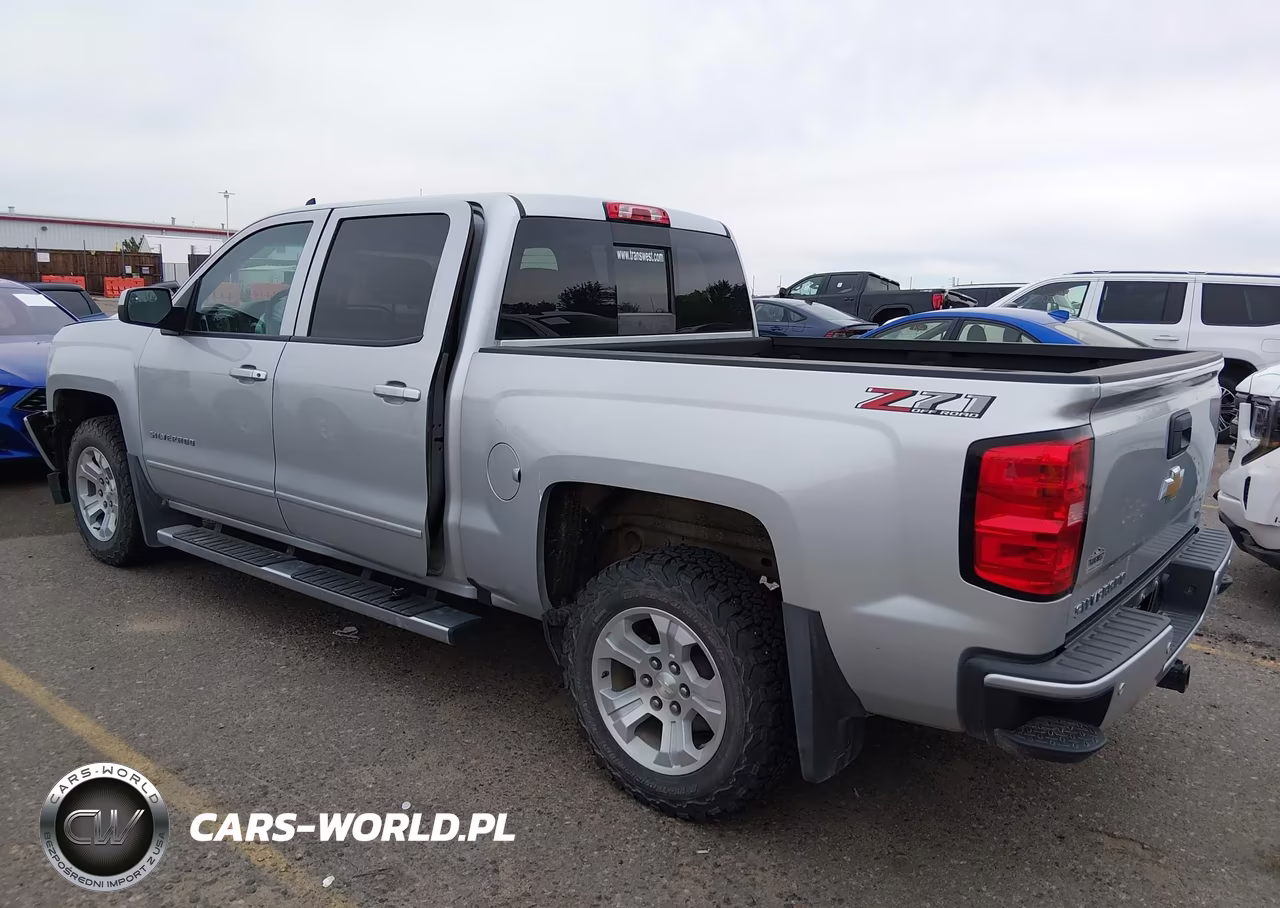 2018 Chevrolet Silverado 1500 2Lt VIN:3GCUKREC2JG233331 - 14