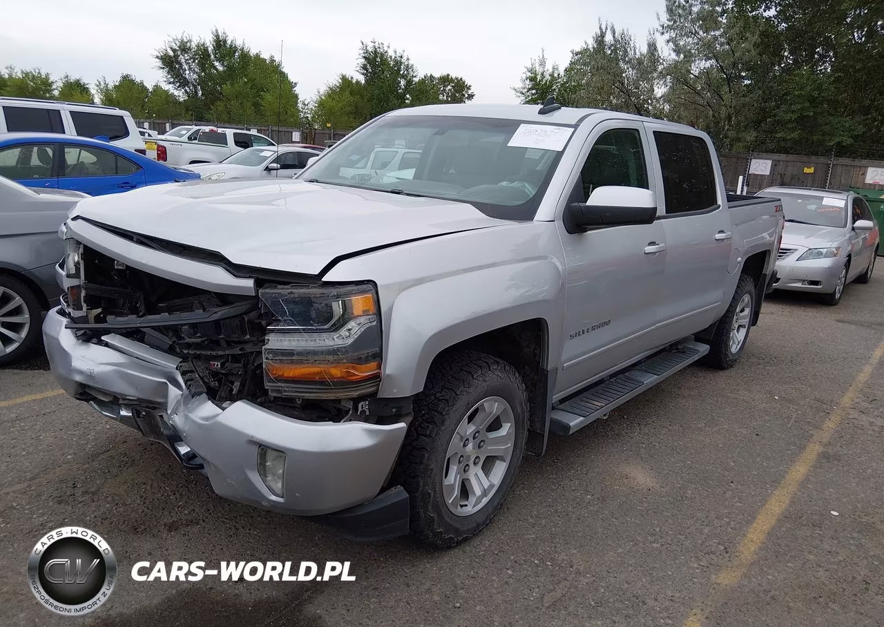2018 Chevrolet Silverado 1500 2Lt VIN:3GCUKREC2JG233331 - 2