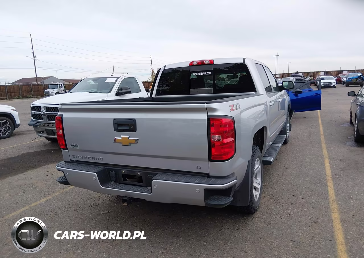 2018 Chevrolet Silverado 1500 2Lt VIN:3GCUKREC2JG233331 - 4