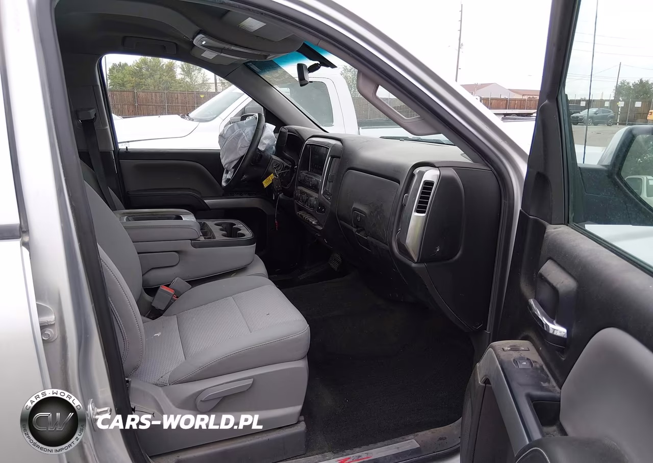 2018 Chevrolet Silverado 1500 2Lt VIN:3GCUKREC2JG233331 - 5