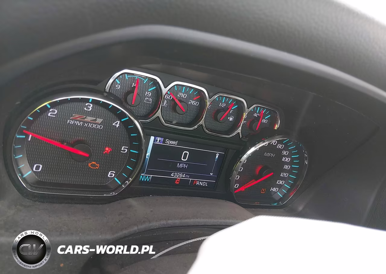 2018 Chevrolet Silverado 1500 2Lt VIN:3GCUKREC2JG233331 - 7
