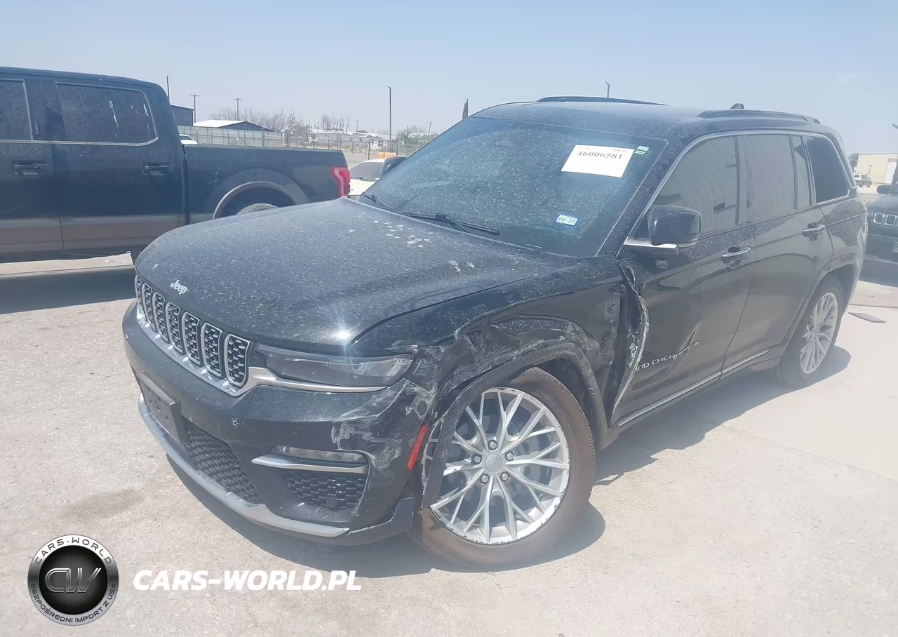 2024 Jeep Grand Cherokee Summit 4X4 VIN:1C4RJHEG4R8541043 - 2