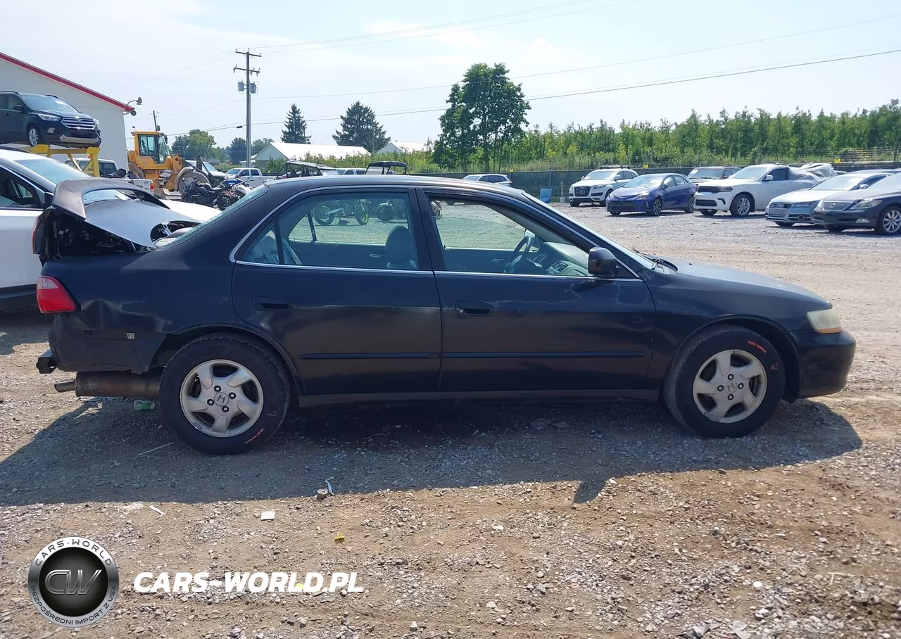 1999 Honda Accord Ex VIN:1HGCG5652XA044208 - 13