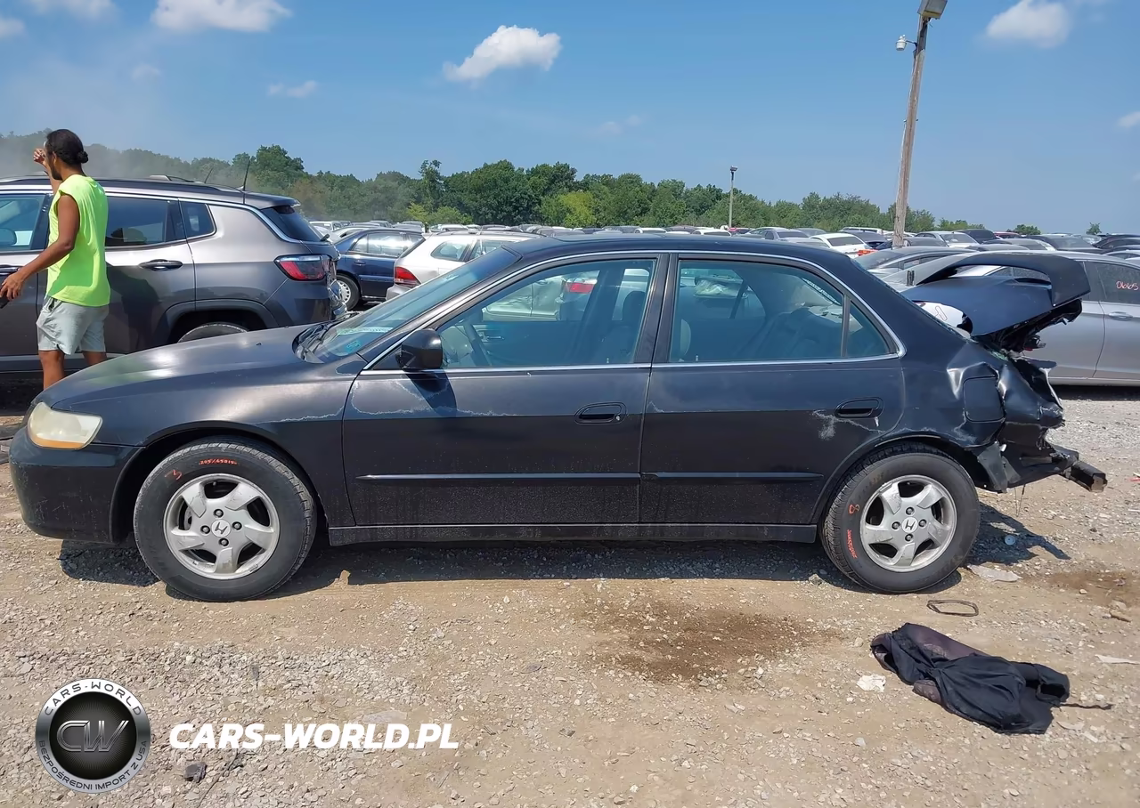 1999 Honda Accord Ex VIN:1HGCG5652XA044208 - 14