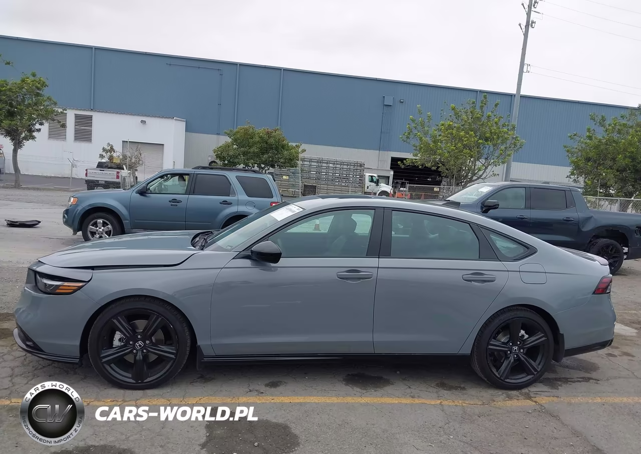 2026 Honda Accord Hybrid Sport-L VIN:1HGCY2F78TA015951 - 14