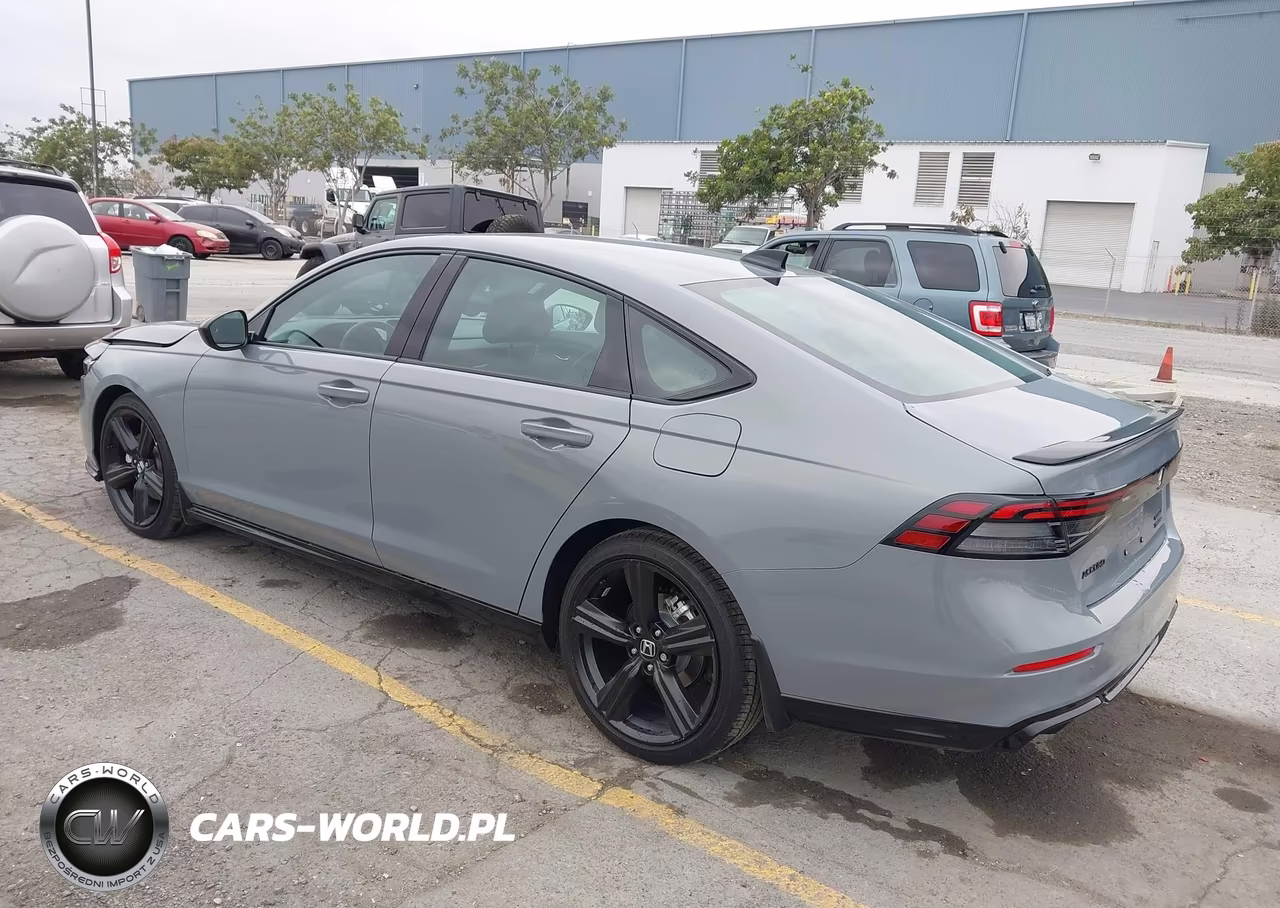 2026 Honda Accord Hybrid Sport-L VIN:1HGCY2F78TA015951 - 3
